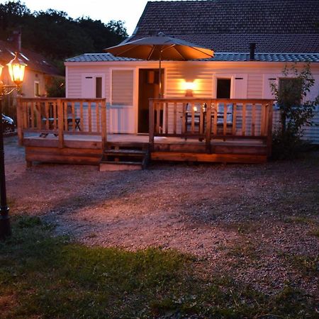 Mobile Home Resort Bousset Chiddes Esterno foto
