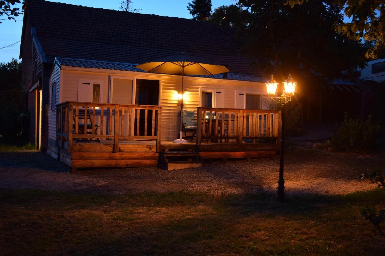 Mobile Home Resort Bousset Chiddes Esterno foto